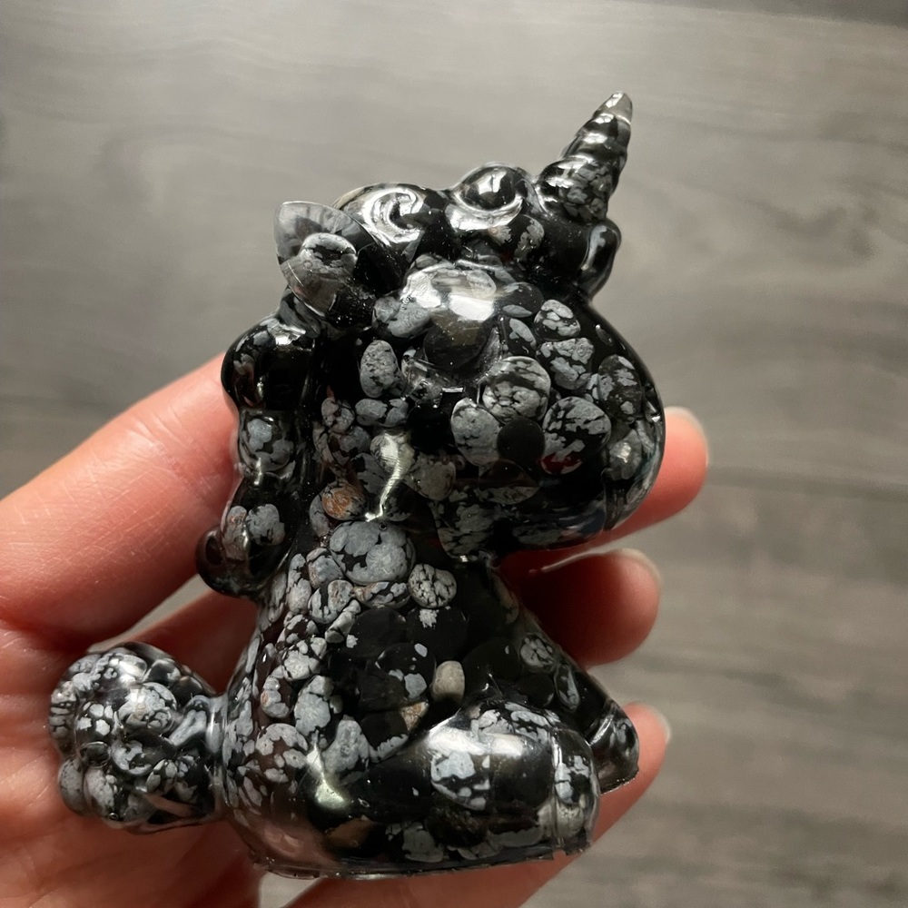 Healing Crystals Unicorn - Picture 6 of 8